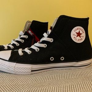 Junior Converse High Tops NWOT